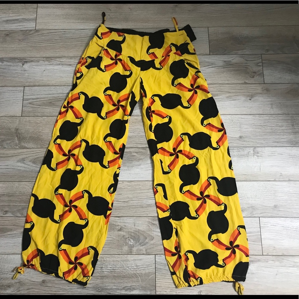 Tucano yellow Brazilian pants